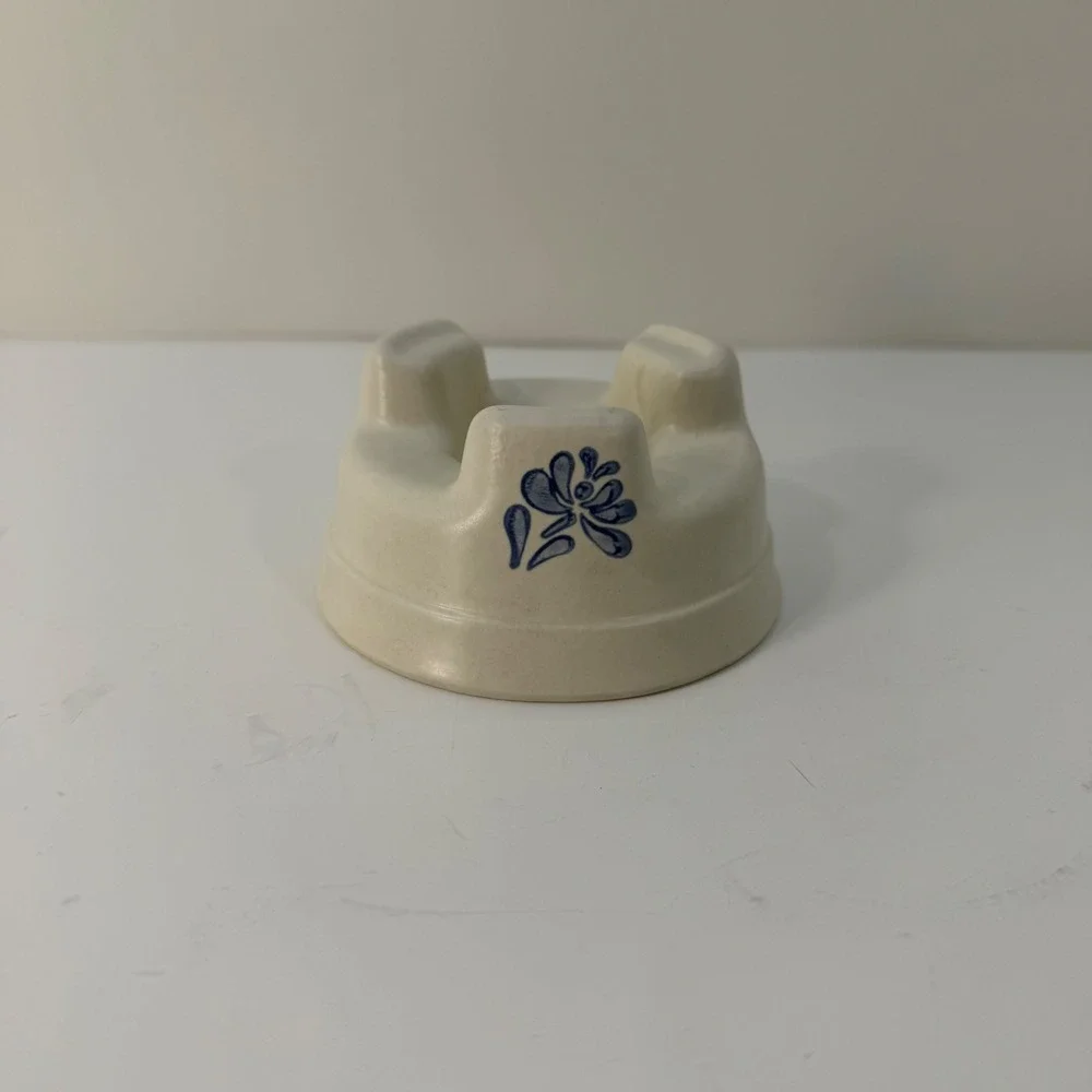 Pfaltzgraff Yorktowne Blue‎ Floral Stoneware Juicer Base Replacement 117 USA
